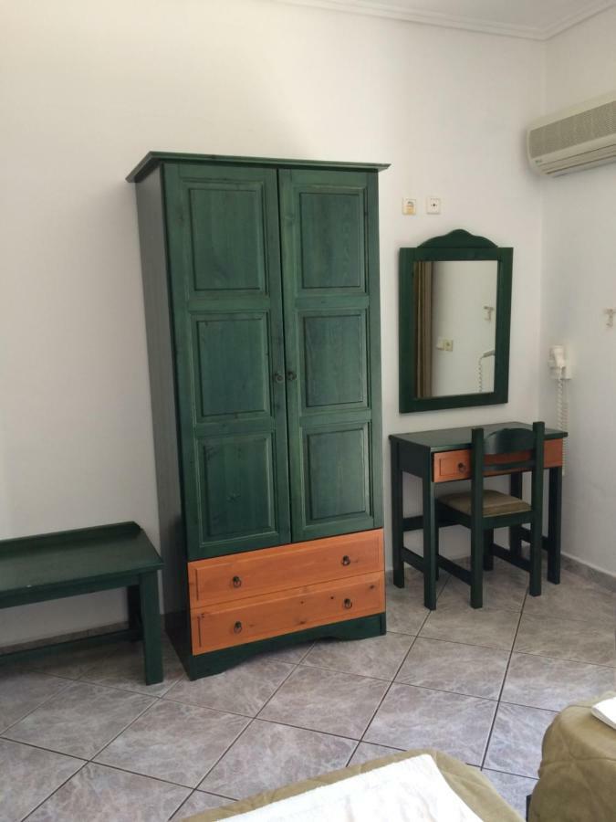 Koukounaries Studios Skala  Buitenkant foto