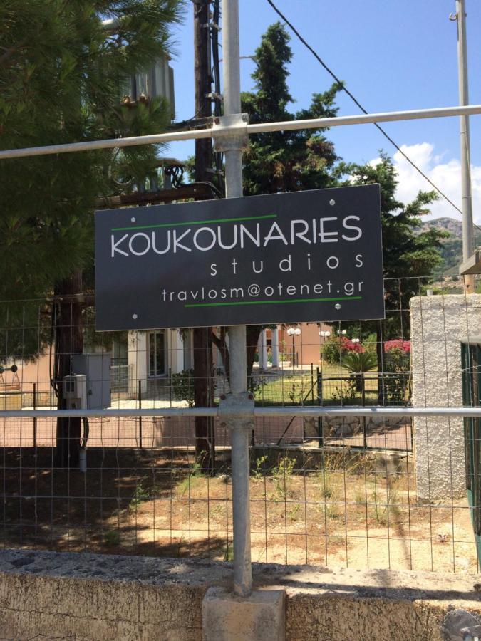 Koukounaries Studios Skala  Buitenkant foto